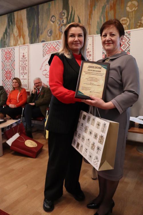 Читацький клуб «Книжкові серфери» відзначено на всеукраїнському рівні!