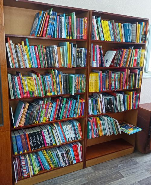 Поповнення бібліотечних фондів від Українського інституту книги