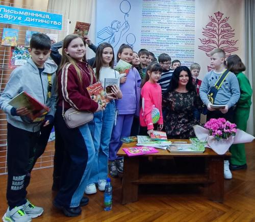 Письменниця Марина Павленко зустрілася із черкаськими читачами